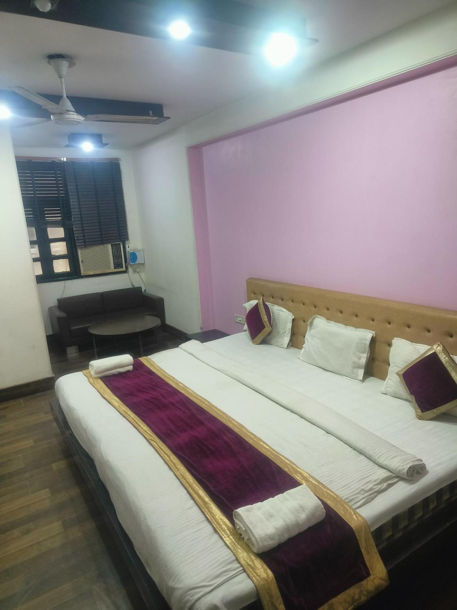 Hotel Good Palace Karol Bagh