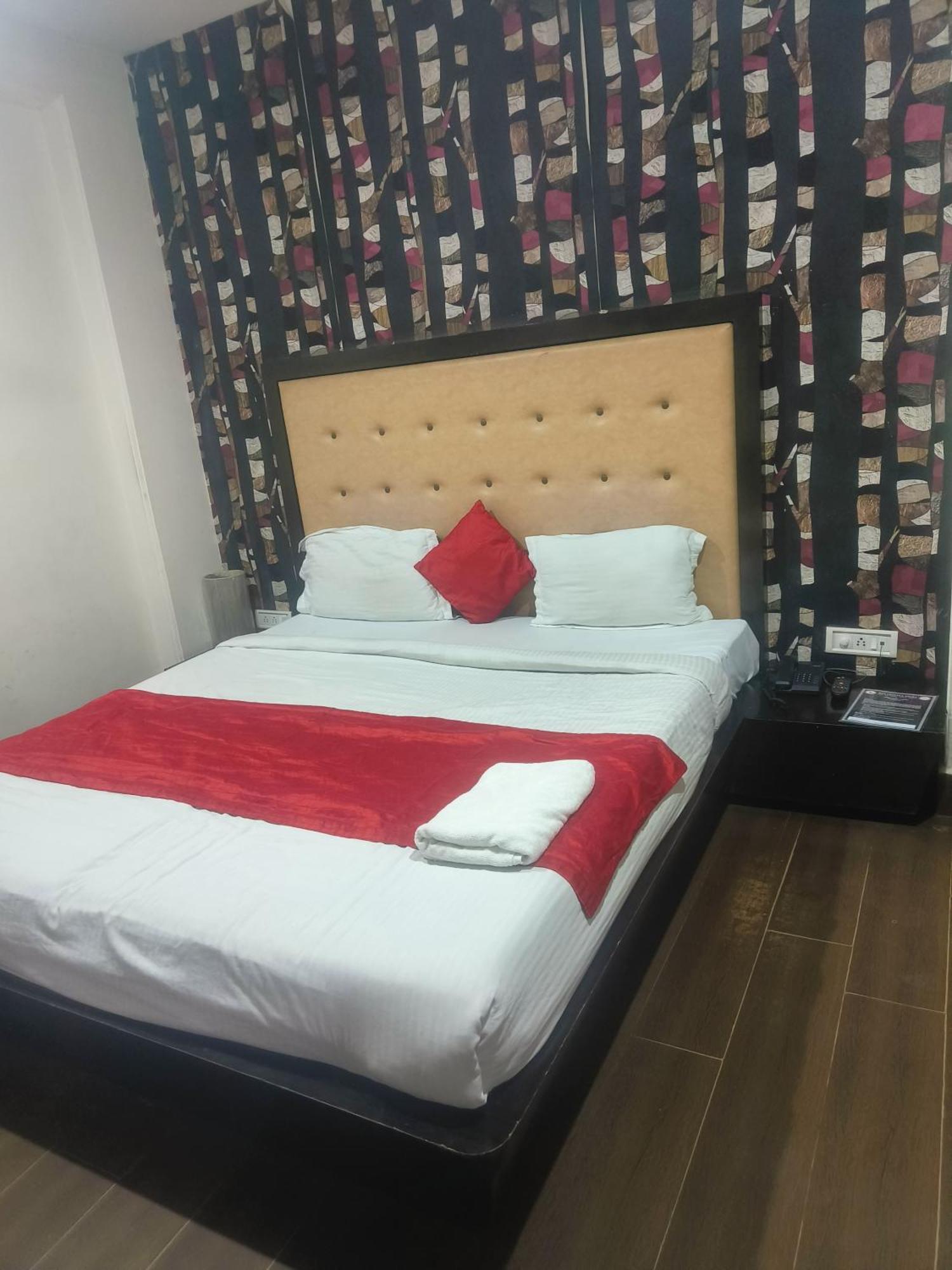 Good Palace Karol Bagh New Delhi